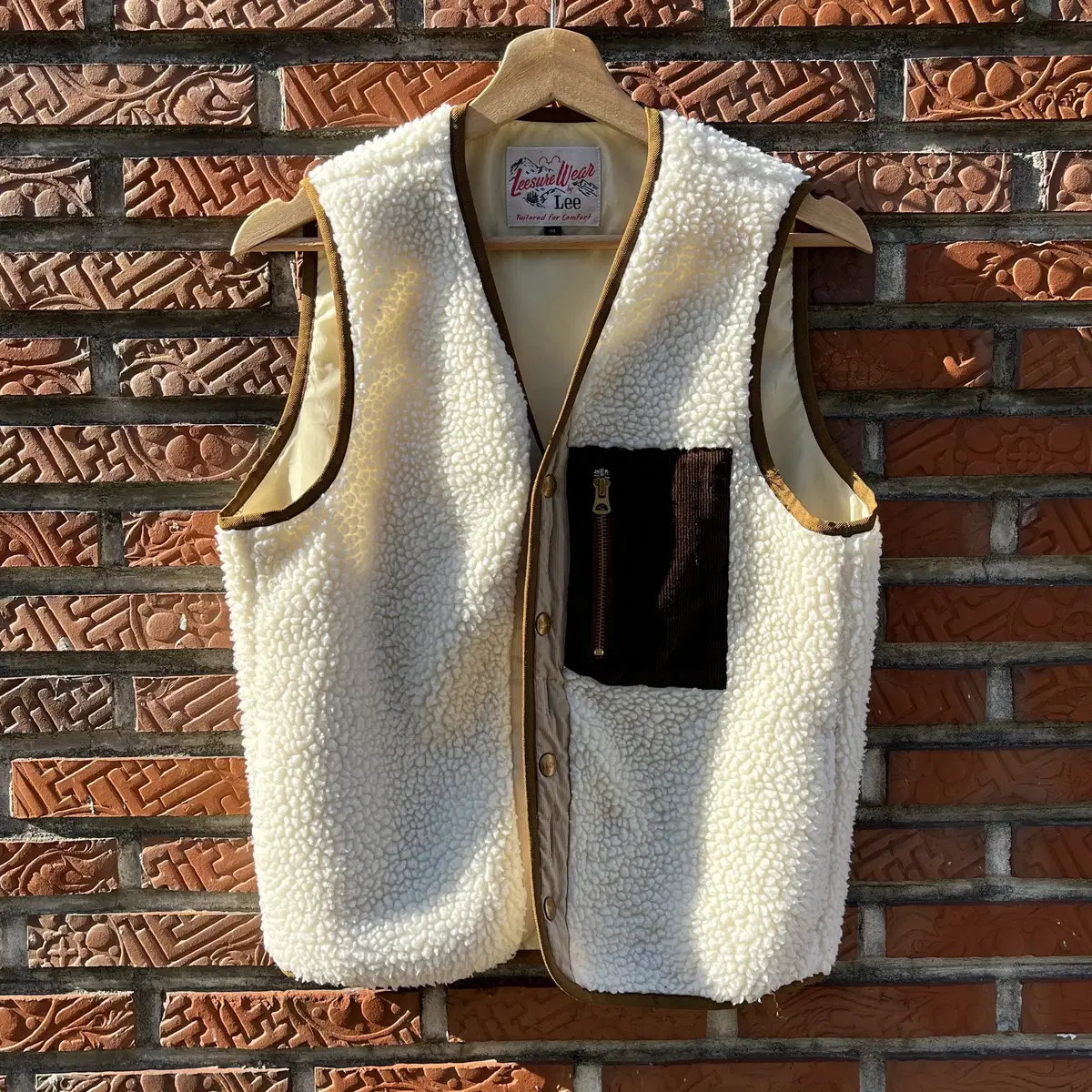 LEE fleece vest